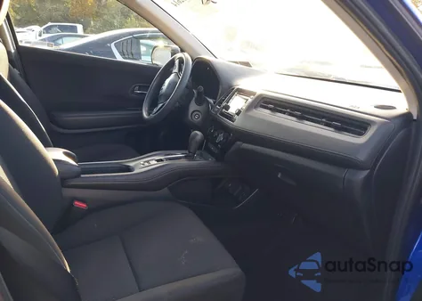 2018 Honda Hr-V Lx z USA, uszkodzony, nr VIN 3CZRU6H33JM703159